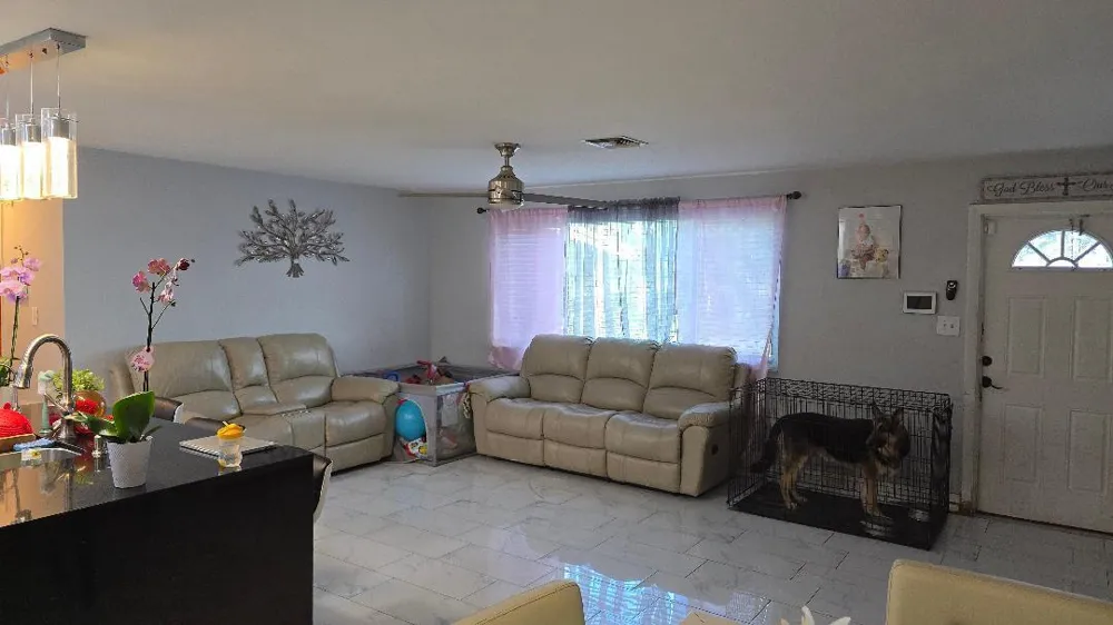 911 NE 58TH STREET Oakland Park, FL 33334