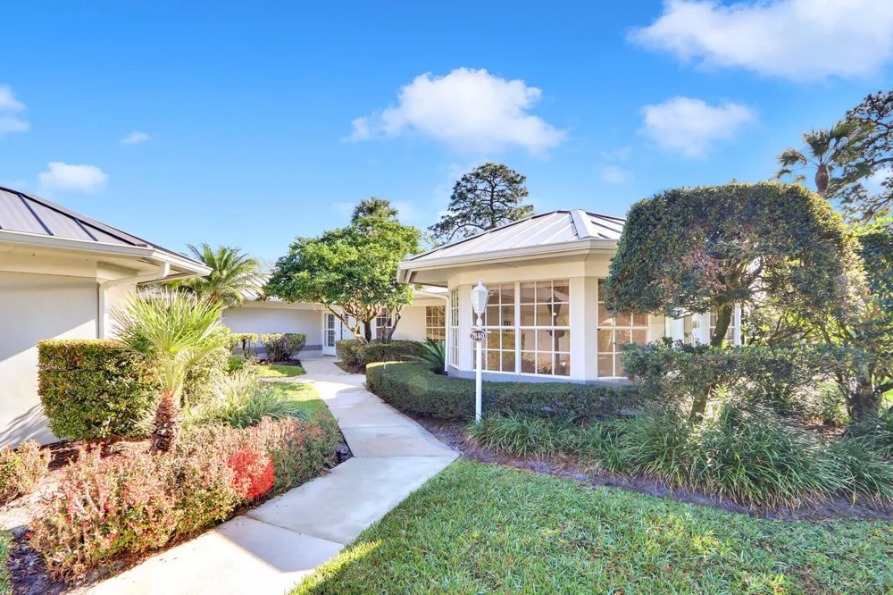 7340 PINE CREEK WAY Port St. Lucie, FL 34986