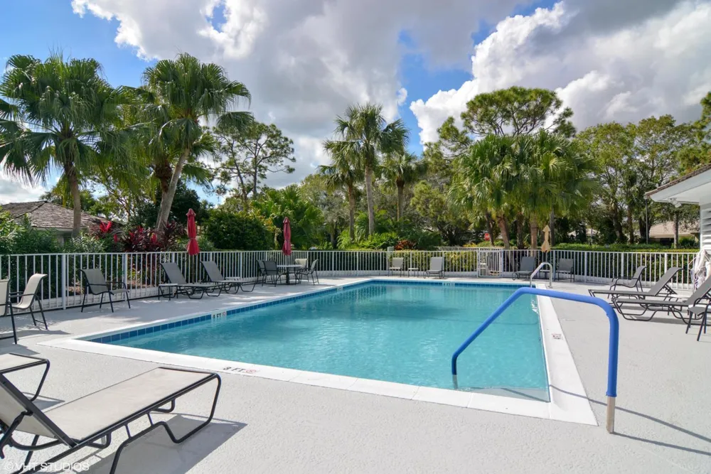 7340 PINE CREEK WAY Port St. Lucie, FL 34986