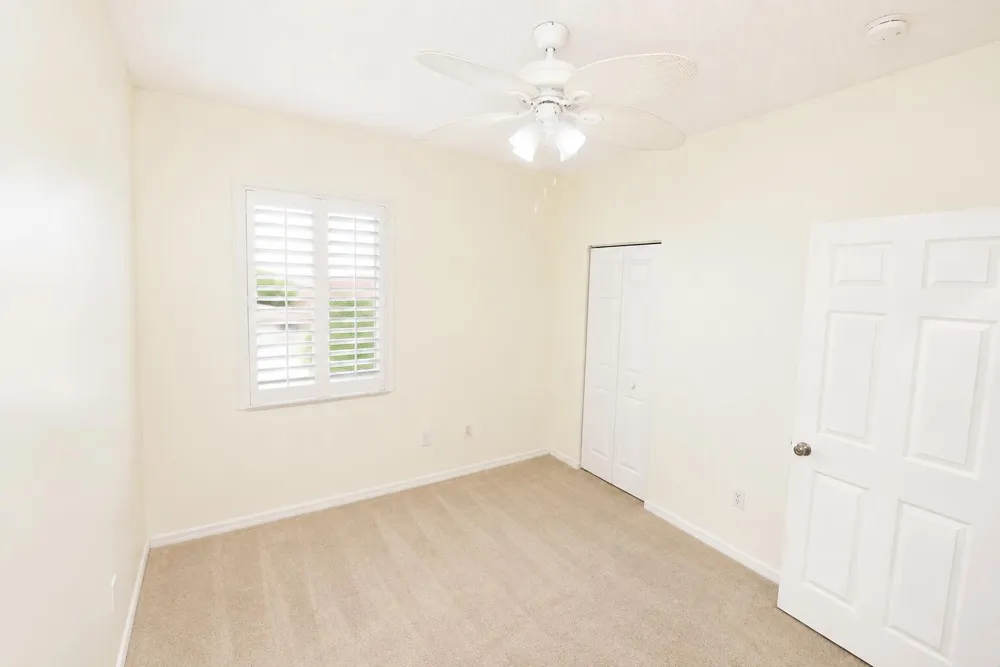 2927 CRESTWOOD TERRACE #7201 Margate, FL 33063