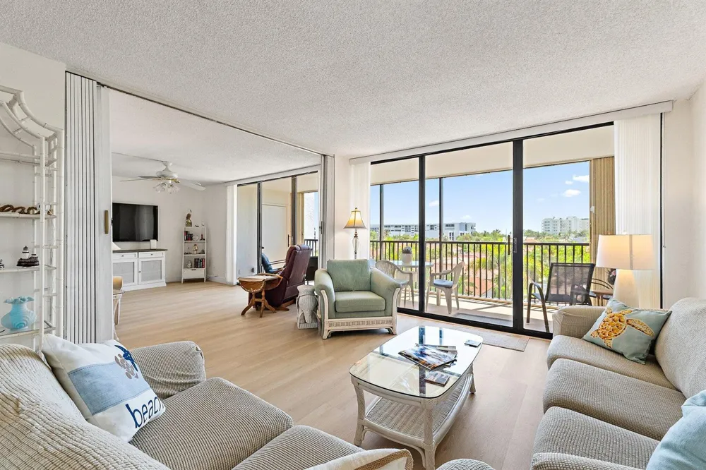 1605 S Us Highway 1 #M3-404 Jupiter, FL 33477