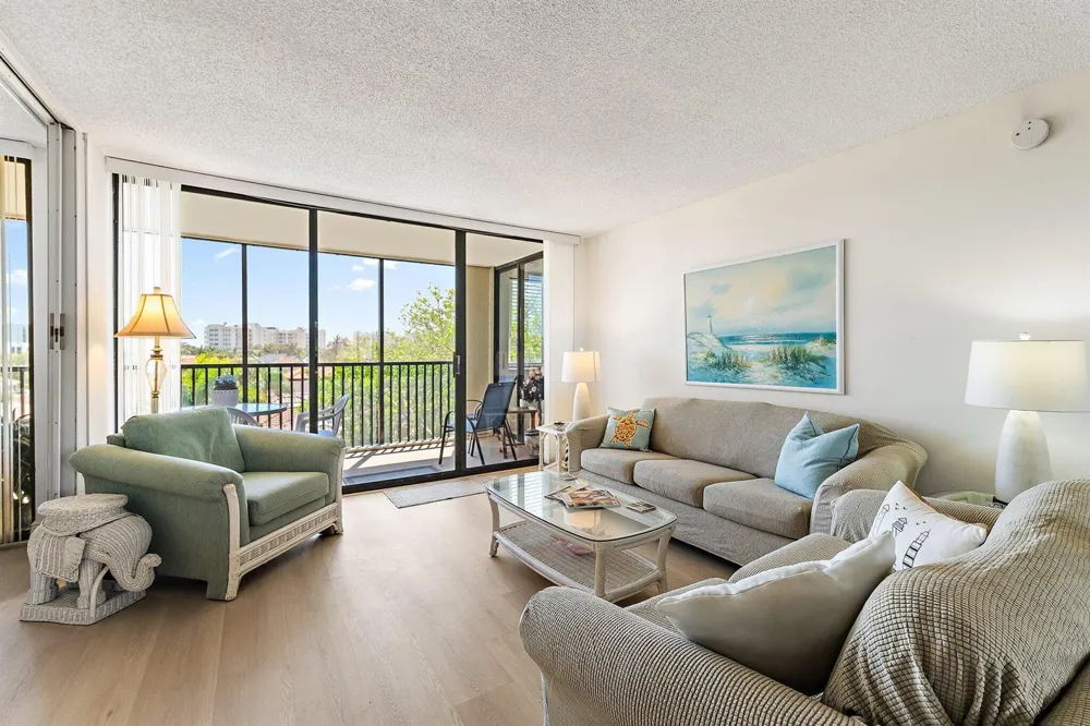 1605 S Us Highway 1 #M3-404 Jupiter, FL 33477