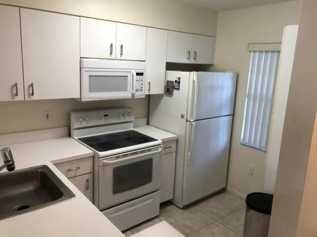 2236 CYPRESS BEND DRIVE #106 Pompano Beach, FL 33069