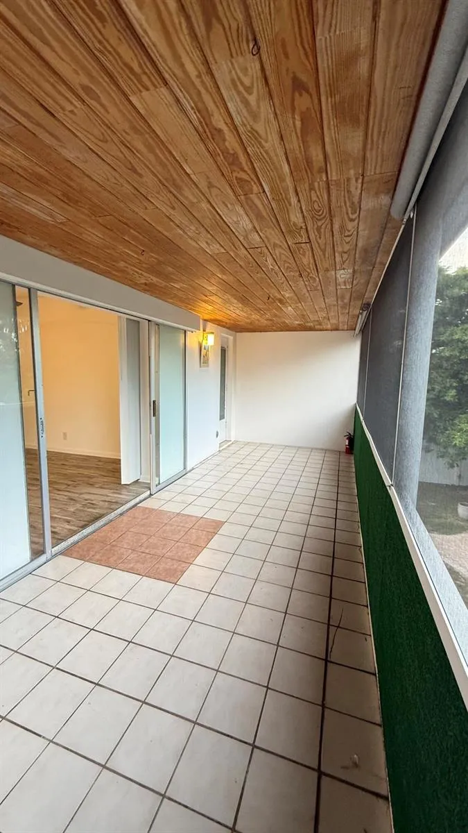 231 Bamboo Road #4 Palm Beach Shores, FL 33404