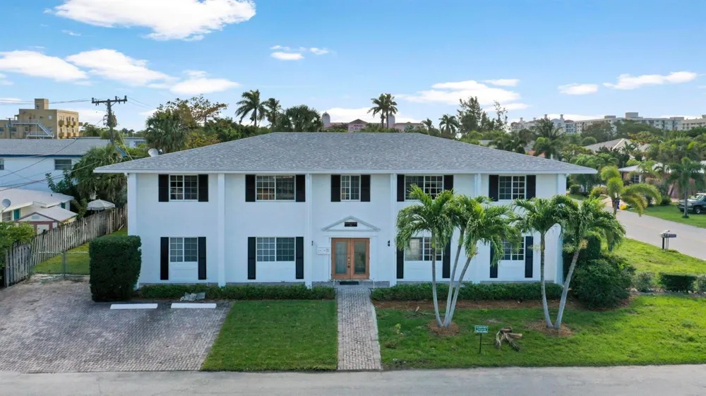 231 Bamboo Road #4 Palm Beach Shores, FL 33404
