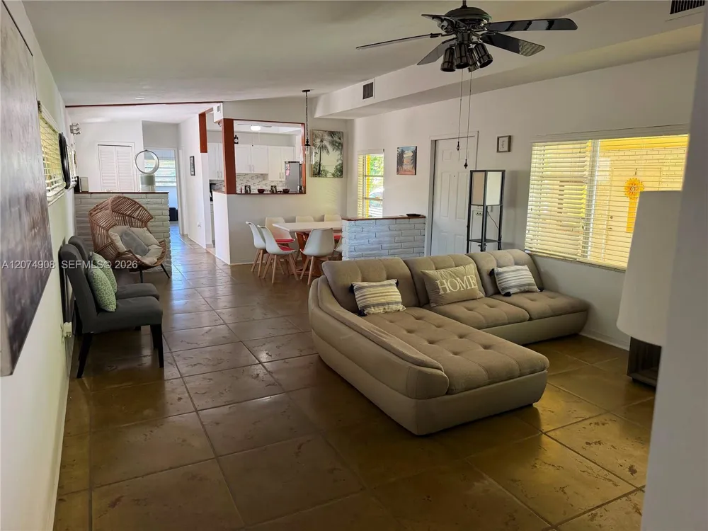 935 Polk St #0 Hollywood, FL 33019