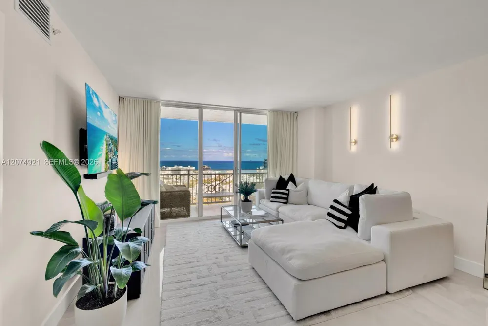 90 Alton Rd #2207 Miami Beach, FL 33139