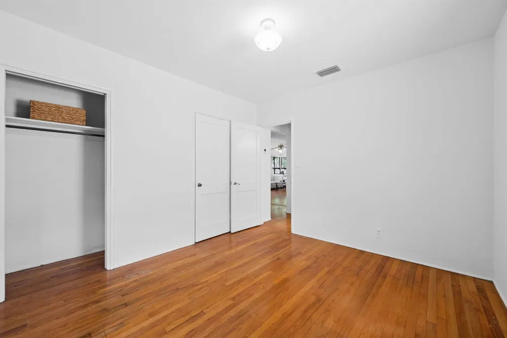 1221 SW 17th Street Fort Lauderdale, FL 33315