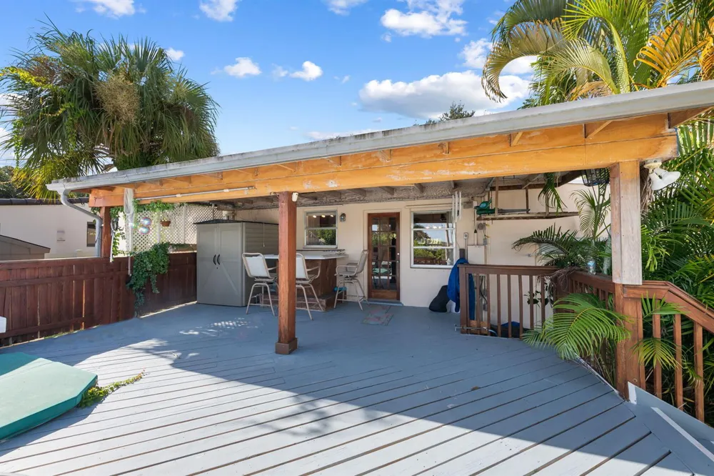 1221 SW 17th Street Fort Lauderdale, FL 33315