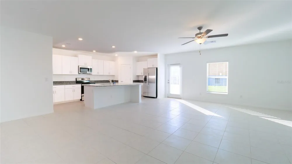 10069 BRANCHING SHIP TRACE Wesley Chapel, FL 33545