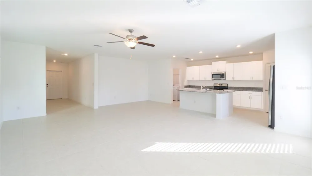 10069 BRANCHING SHIP TRACE Wesley Chapel, FL 33545
