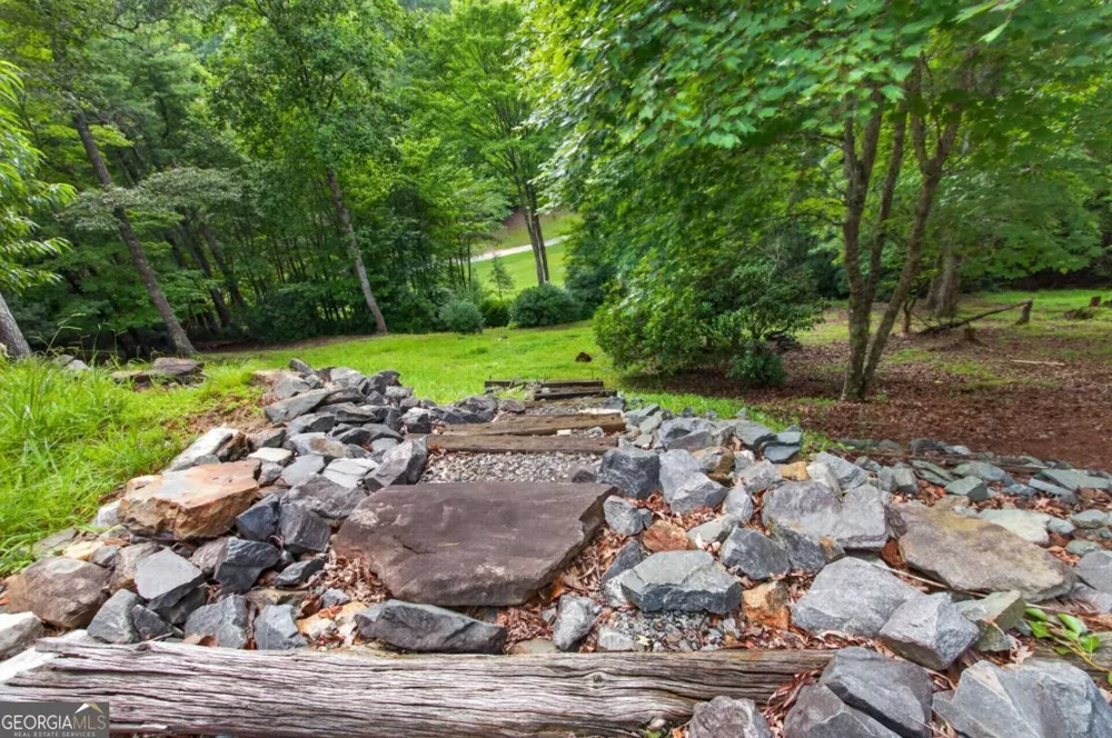 293 Weoka CT Ellijay, GA 30540