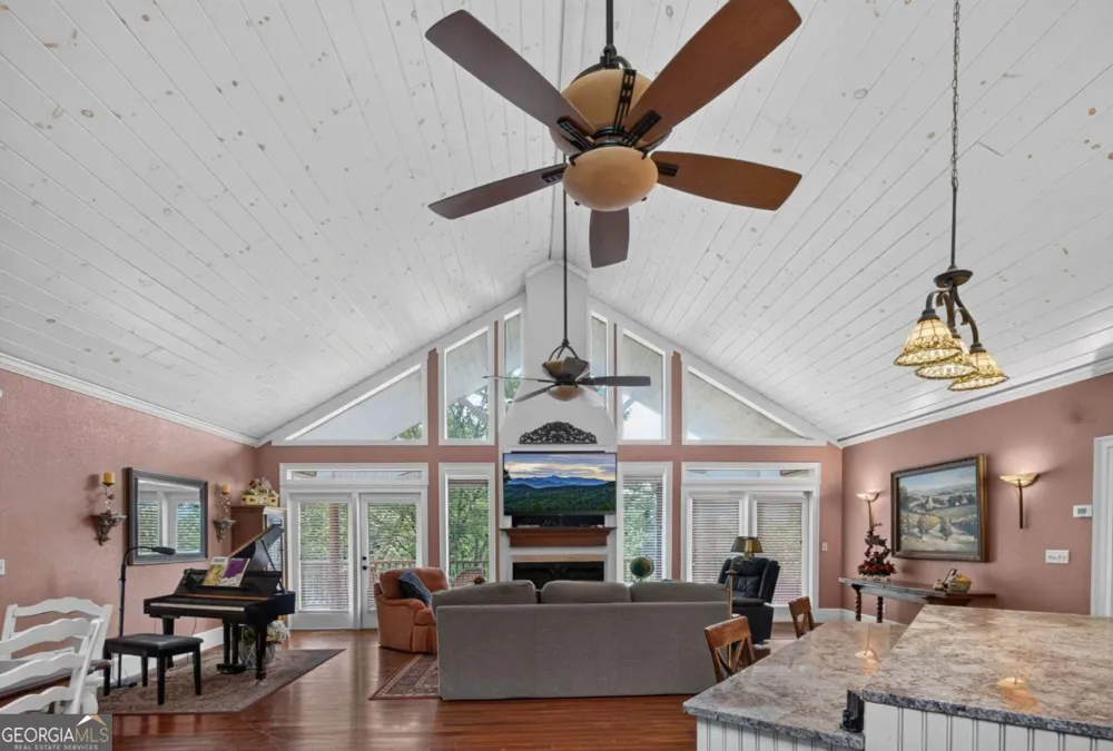 293 Weoka CT Ellijay, GA 30540