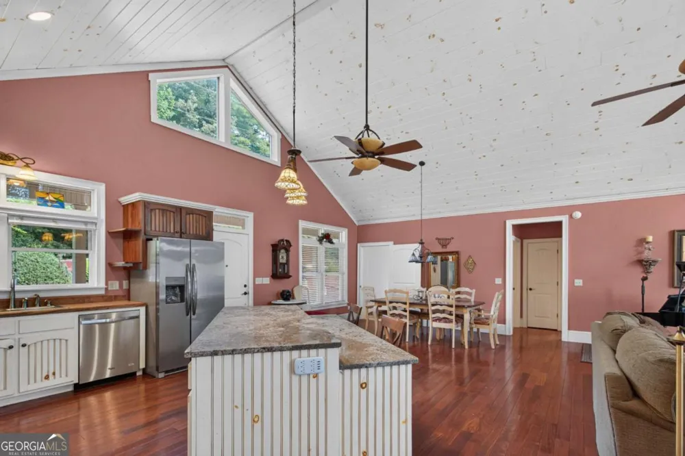 293 Weoka CT Ellijay, GA 30540