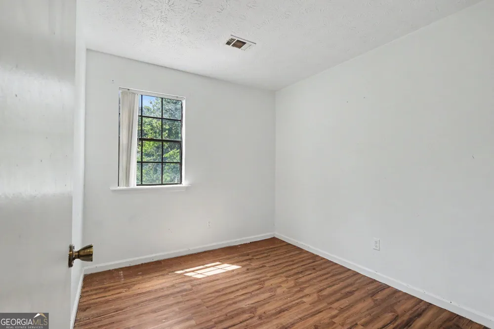 655 Harvard DR NW Lilburn, GA 30047