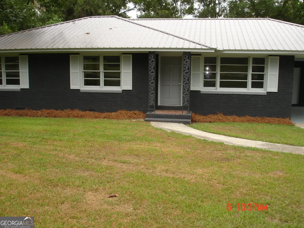 109 Circle DR Statesboro, GA 30461