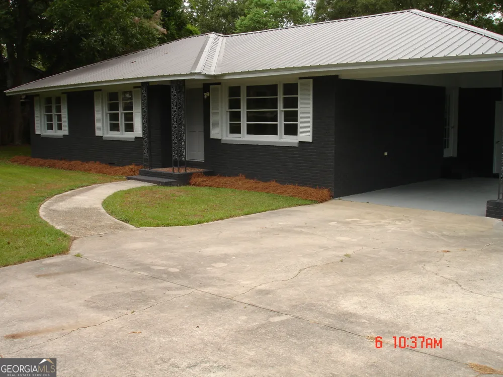 109 Circle DR Statesboro, GA 30461