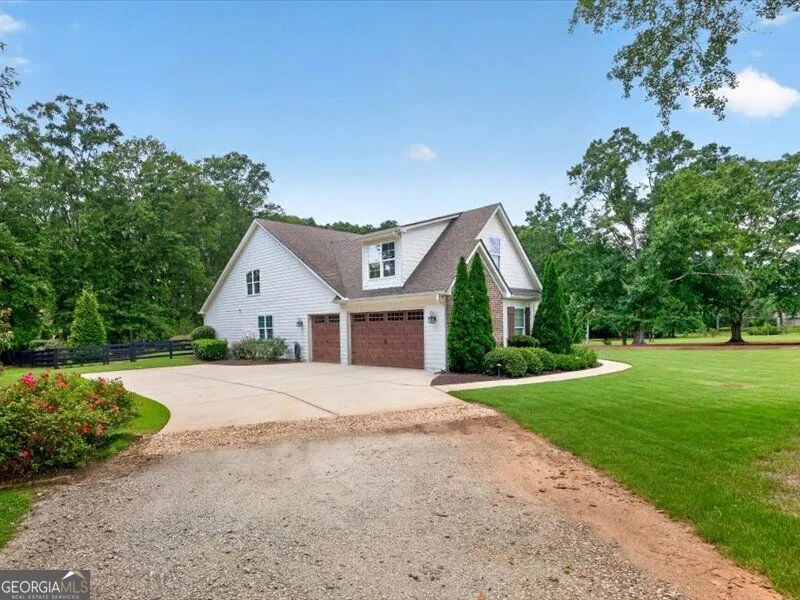 38 Mattox RD Newnan, GA 30263
