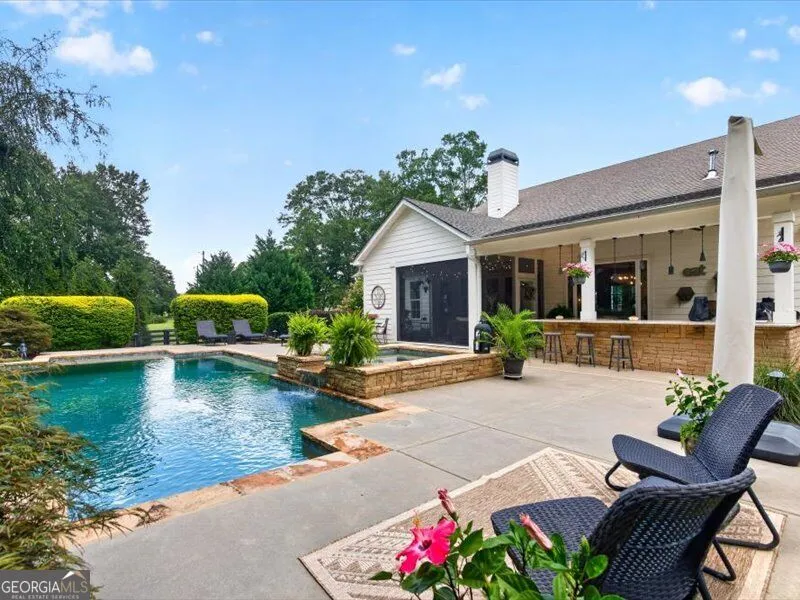 38 Mattox RD Newnan, GA 30263