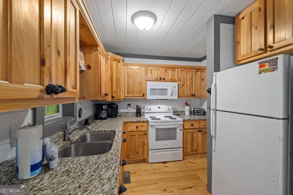 218 Broken Arrow WAY Epworth, GA 30541