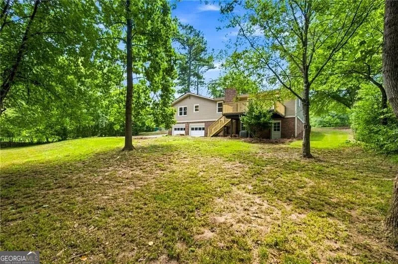 549 Rivercrest DR Woodstock, GA 30188