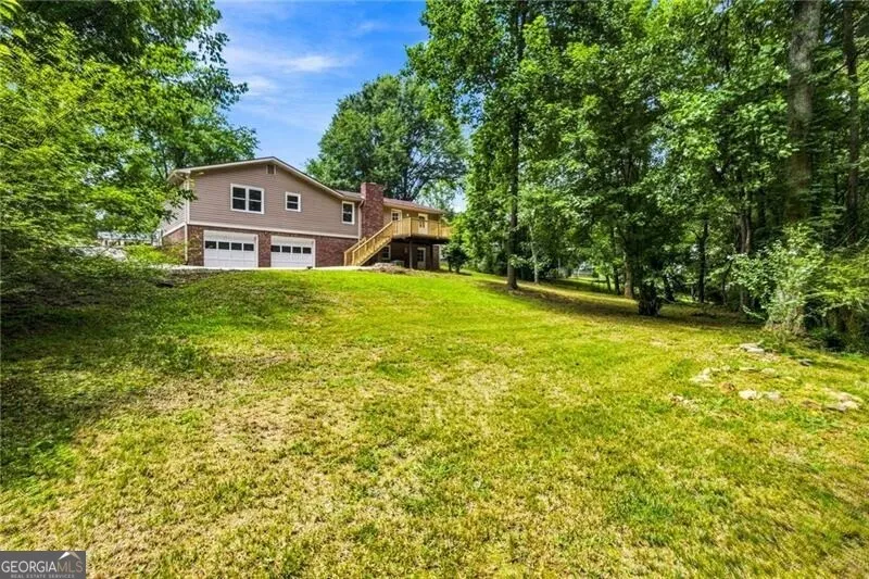 549 Rivercrest DR Woodstock, GA 30188