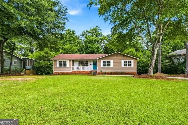 549 Rivercrest DR Woodstock, GA 30188