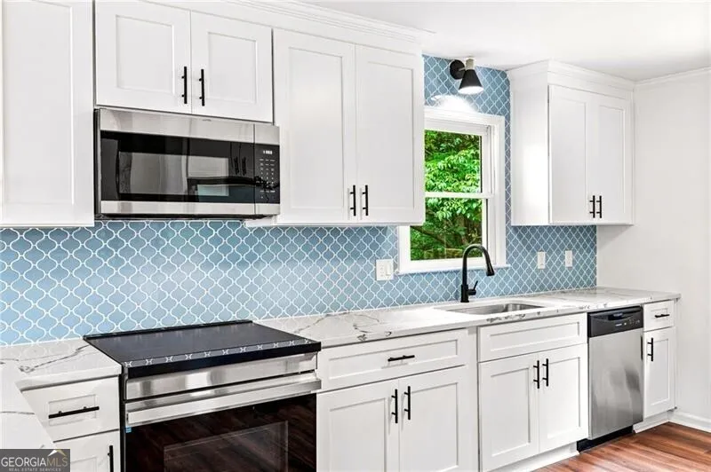 549 Rivercrest DR Woodstock, GA 30188