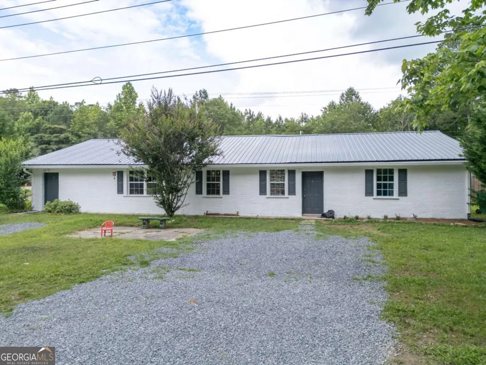 4494 Old Summerville RD Armuchee, GA 30105