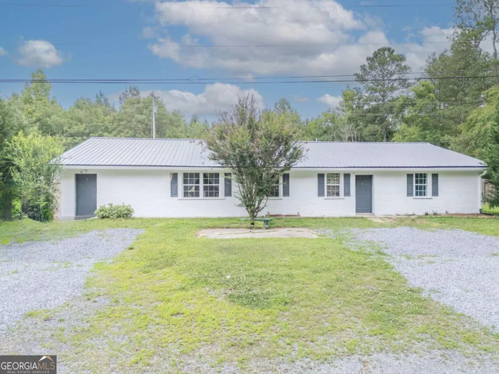 4494 Old Summerville RD Armuchee, GA 30105