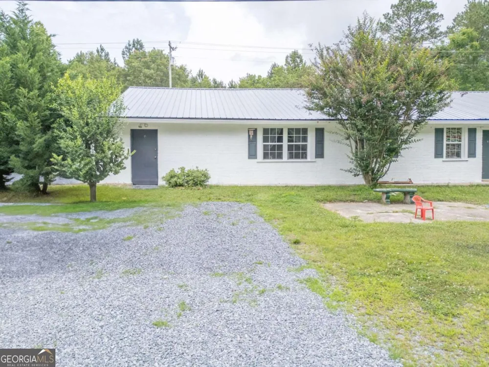 4494 Old Summerville RD Armuchee, GA 30105
