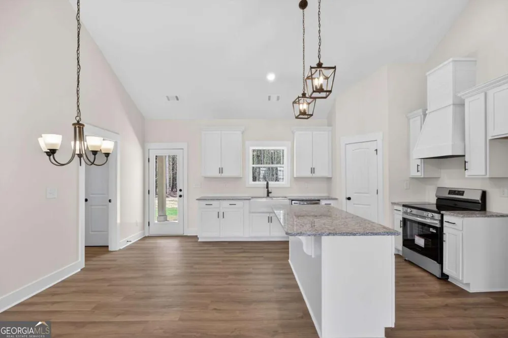 3512 Vinson Mountain RD Rockmart, GA 30153