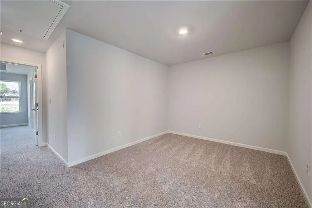 3663 Donovan CIR Loganville, GA 30052