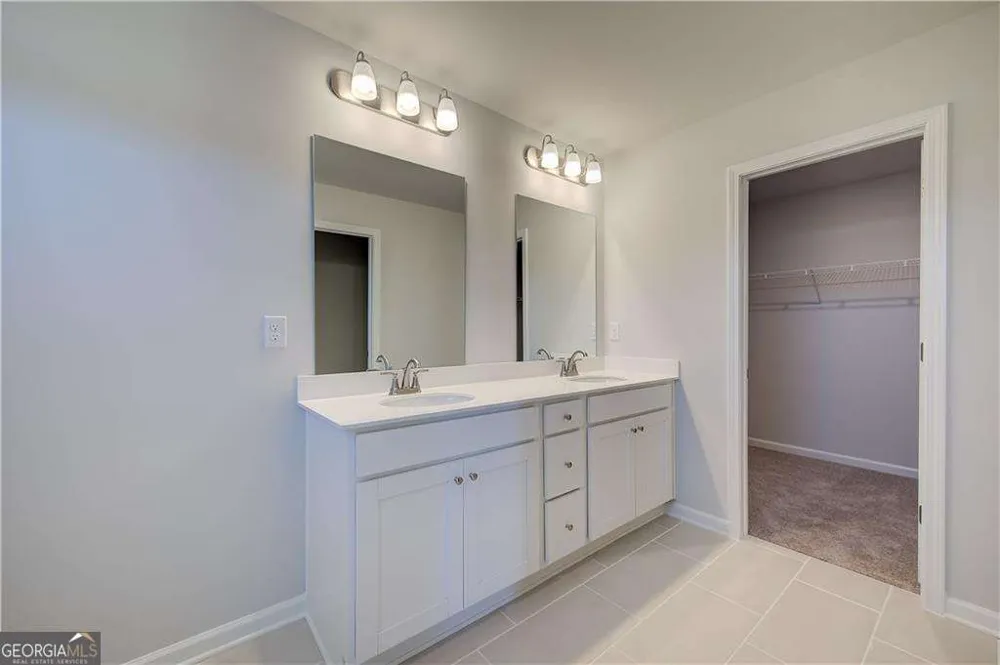 3663 Donovan CIR Loganville, GA 30052