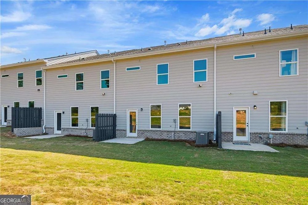3663 Donovan CIR Loganville, GA 30052