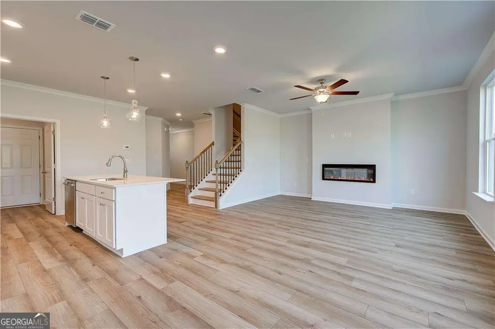3663 Donovan CIR Loganville, GA 30052