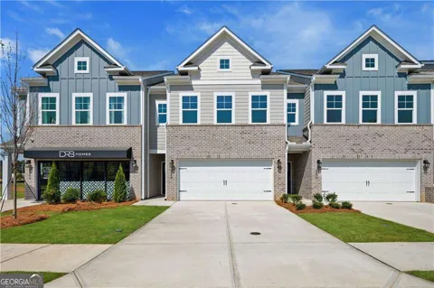 3663 Donovan CIR