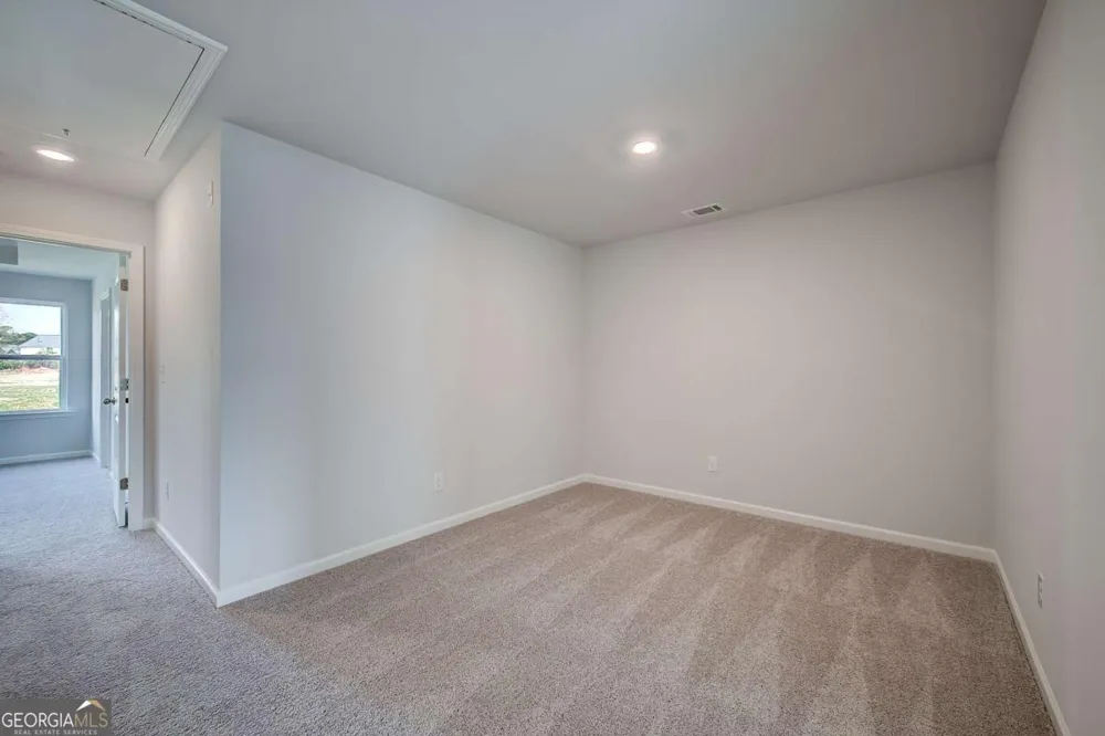 3661 Donovan CIR Loganville, GA 30052