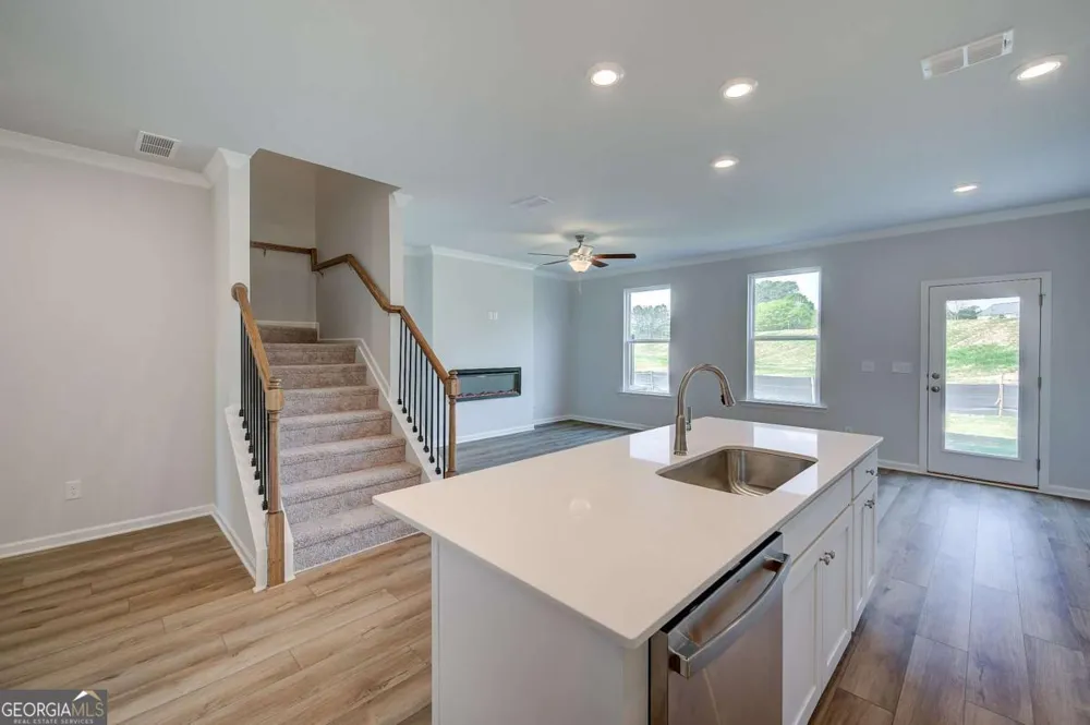 3661 Donovan CIR Loganville, GA 30052