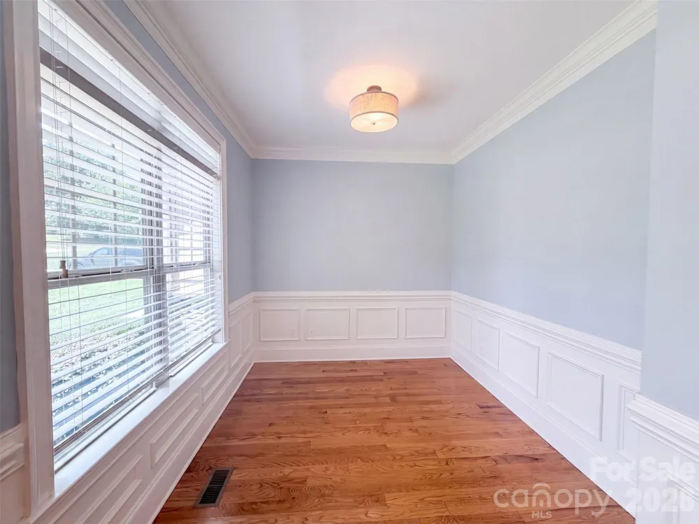 131 Lakeshore Hills Drive Mooresville, NC 28117