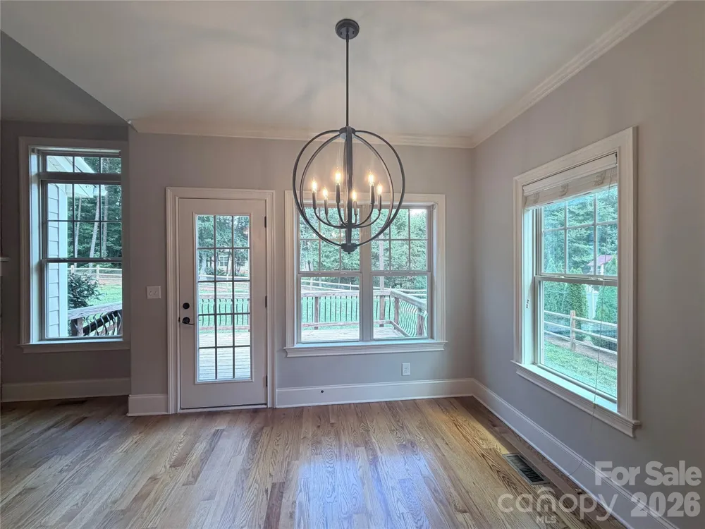 131 Lakeshore Hills Drive Mooresville, NC 28117