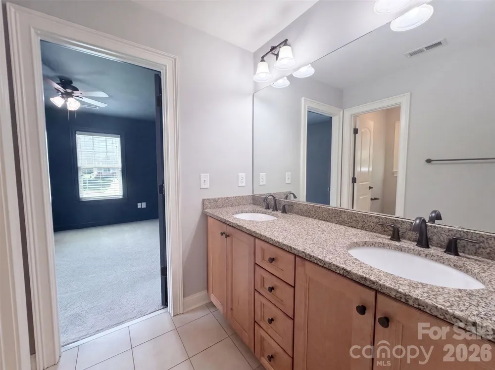 131 Lakeshore Hills Drive Mooresville, NC 28117