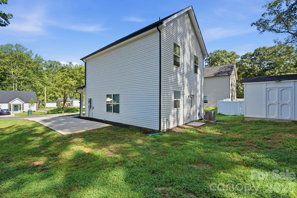 603 S 10th Street S Bessemer City, NC 28016