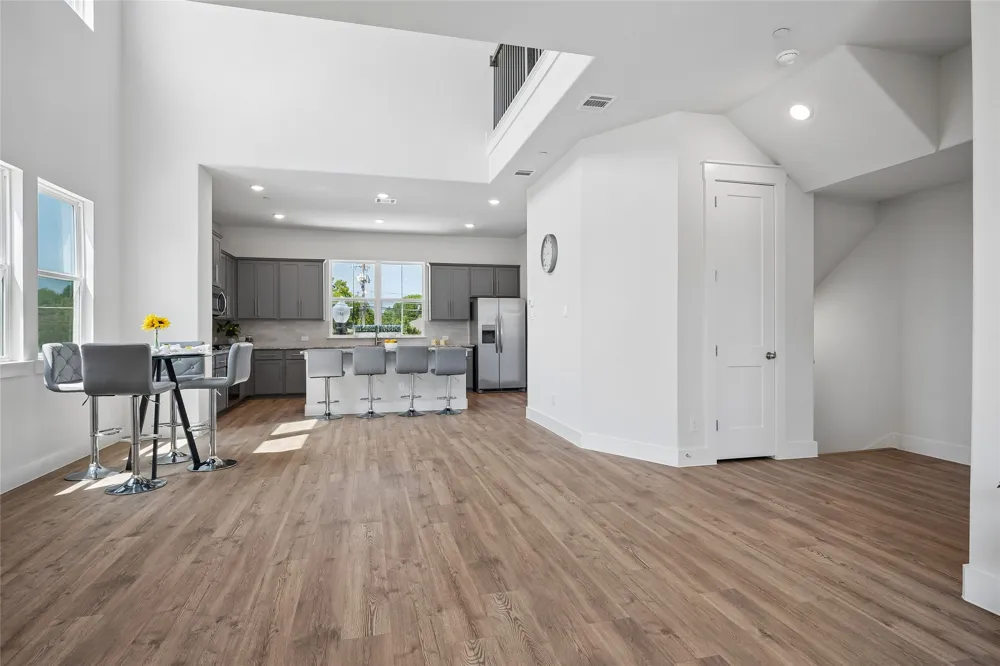 800 Comal Drive Plano, TX 75075