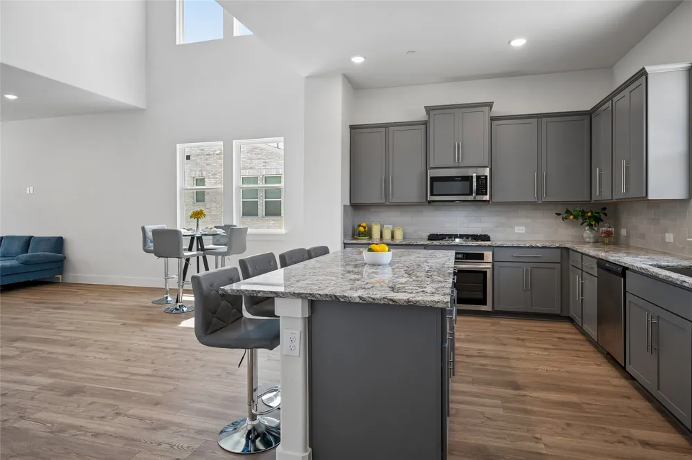 800 Comal Drive Plano, TX 75075