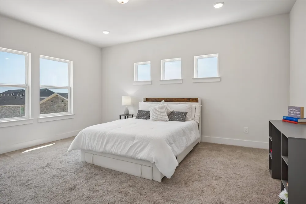 800 Comal Drive Plano, TX 75075