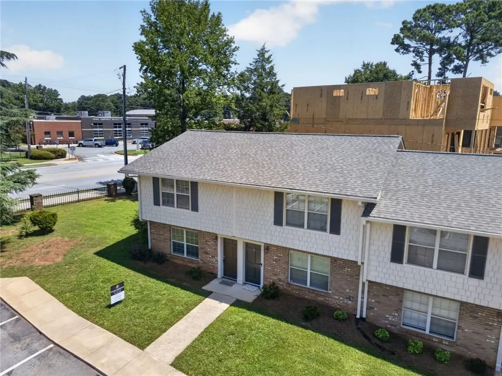 1 Villa Court SE Smyrna, GA 30080