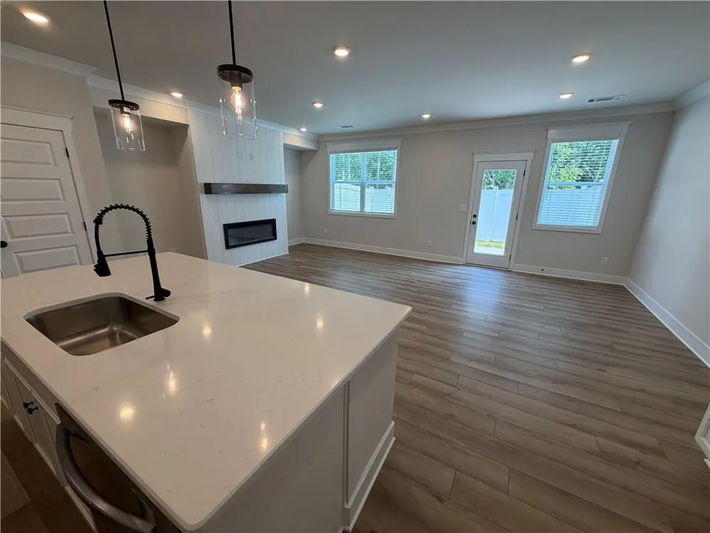 4230 Oak View Lane Gainesville, GA 30504