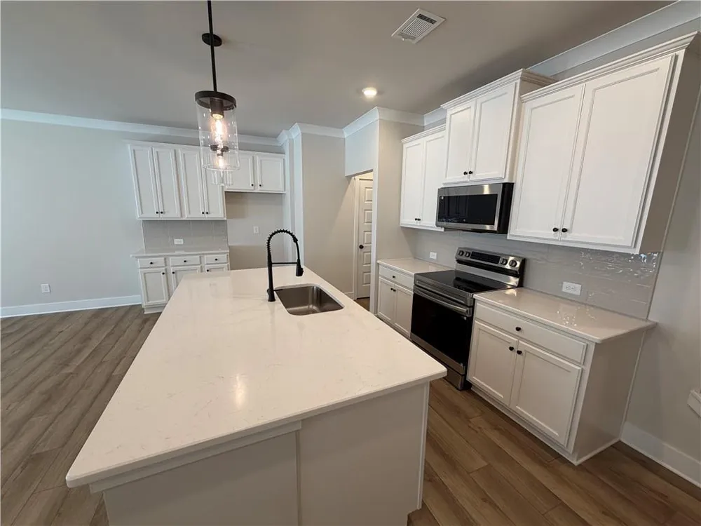 4230 Oak View Lane Gainesville, GA 30504