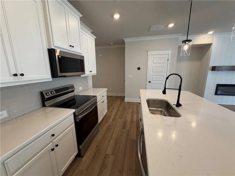 4230 Oak View Lane Gainesville, GA 30504